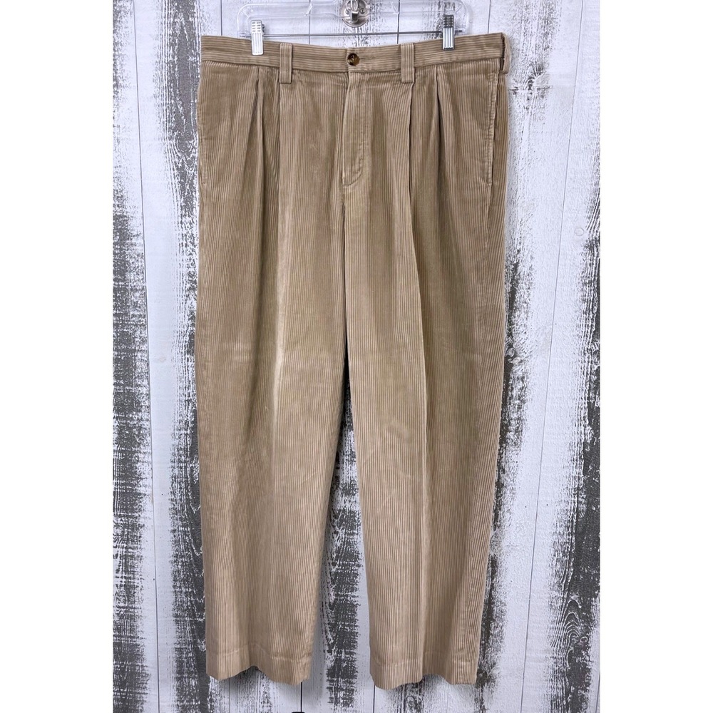 L.L. Bean Classic Fit Corduroy Pants Tan Pleated Straight Leg 36x32
